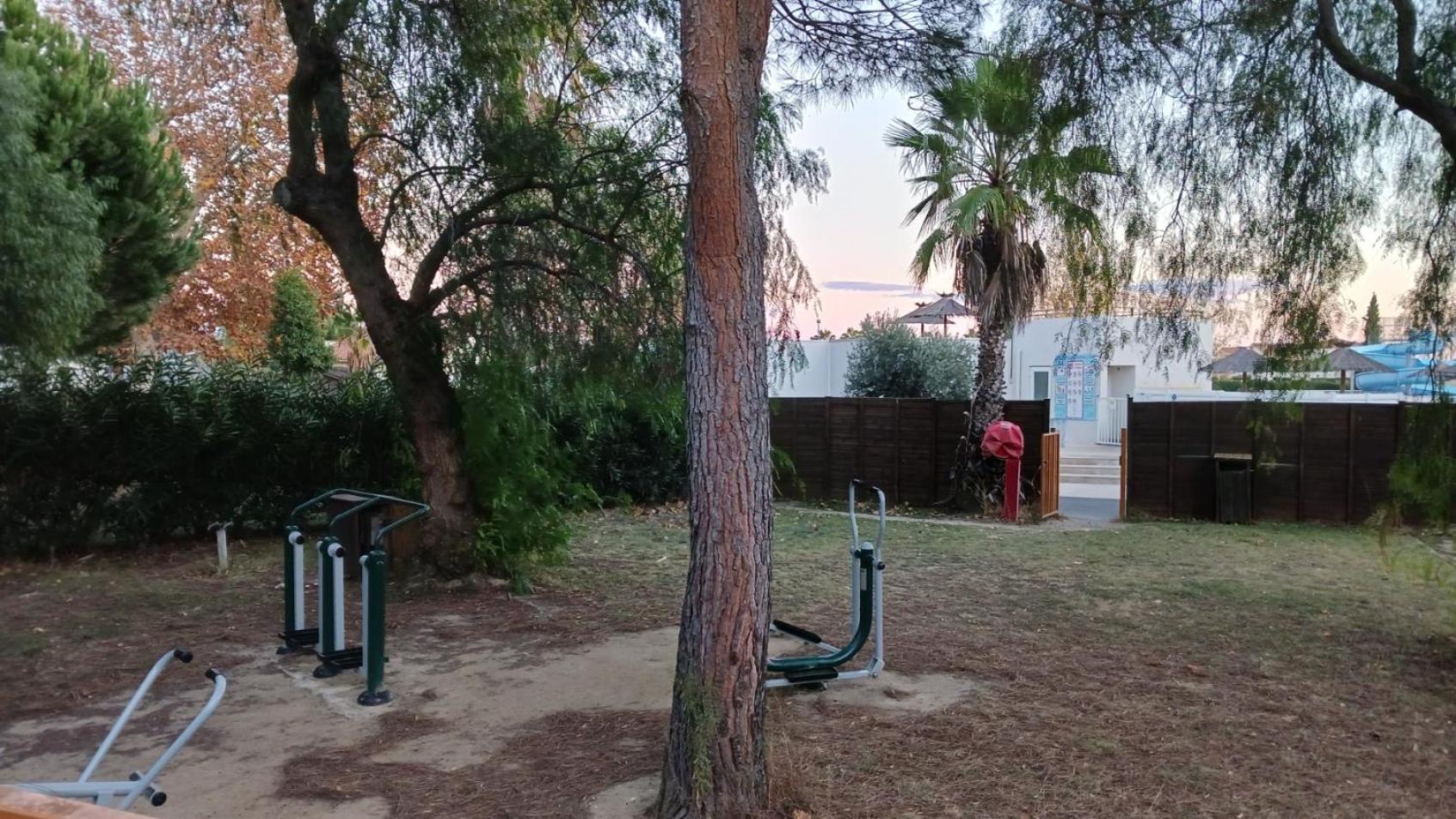 Sun Sea Camping Le Bosc Saint-Cyprien  Buitenkant foto
